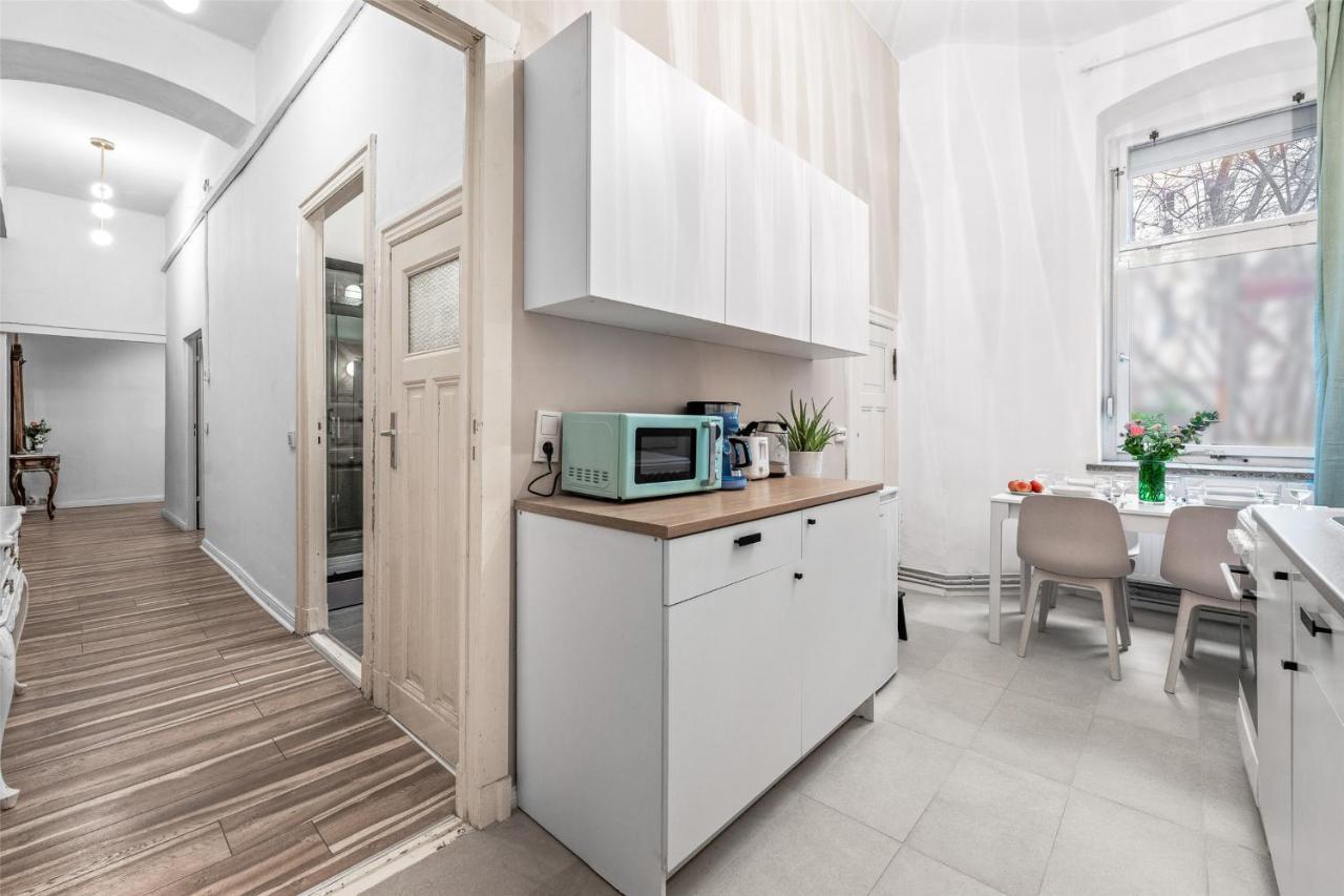 Holiday 33 Apartment K Next To Alexanderplatz 베를린 외부 사진